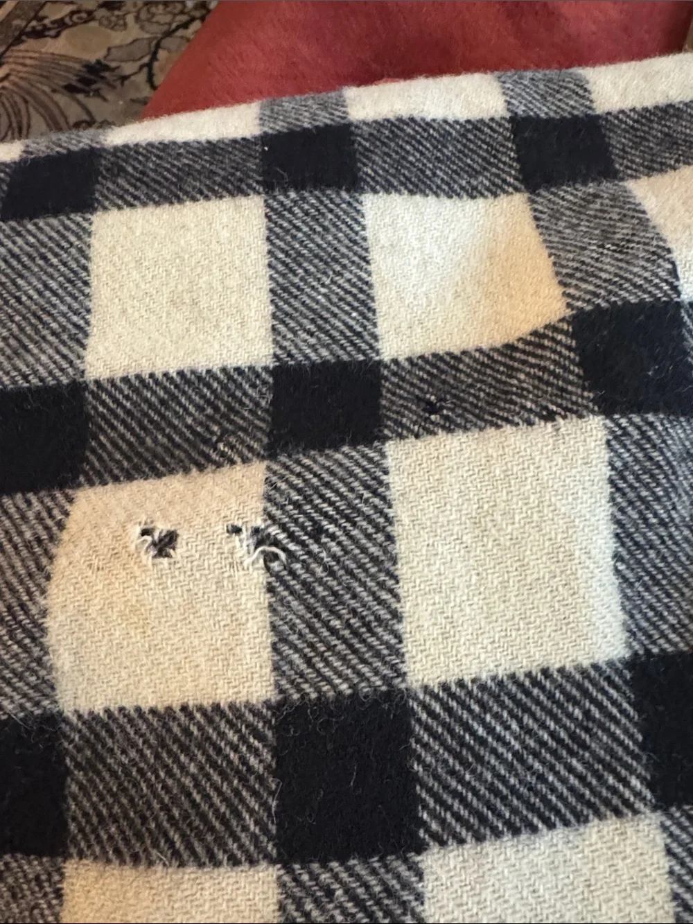 Black & Cream Checked Wool Scarf